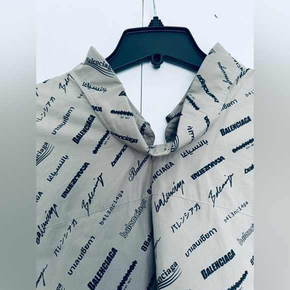 BALENCIAGA Gorgeous Logo all over written midi Poplin shirt dress Dust black - Picture 11 of 17